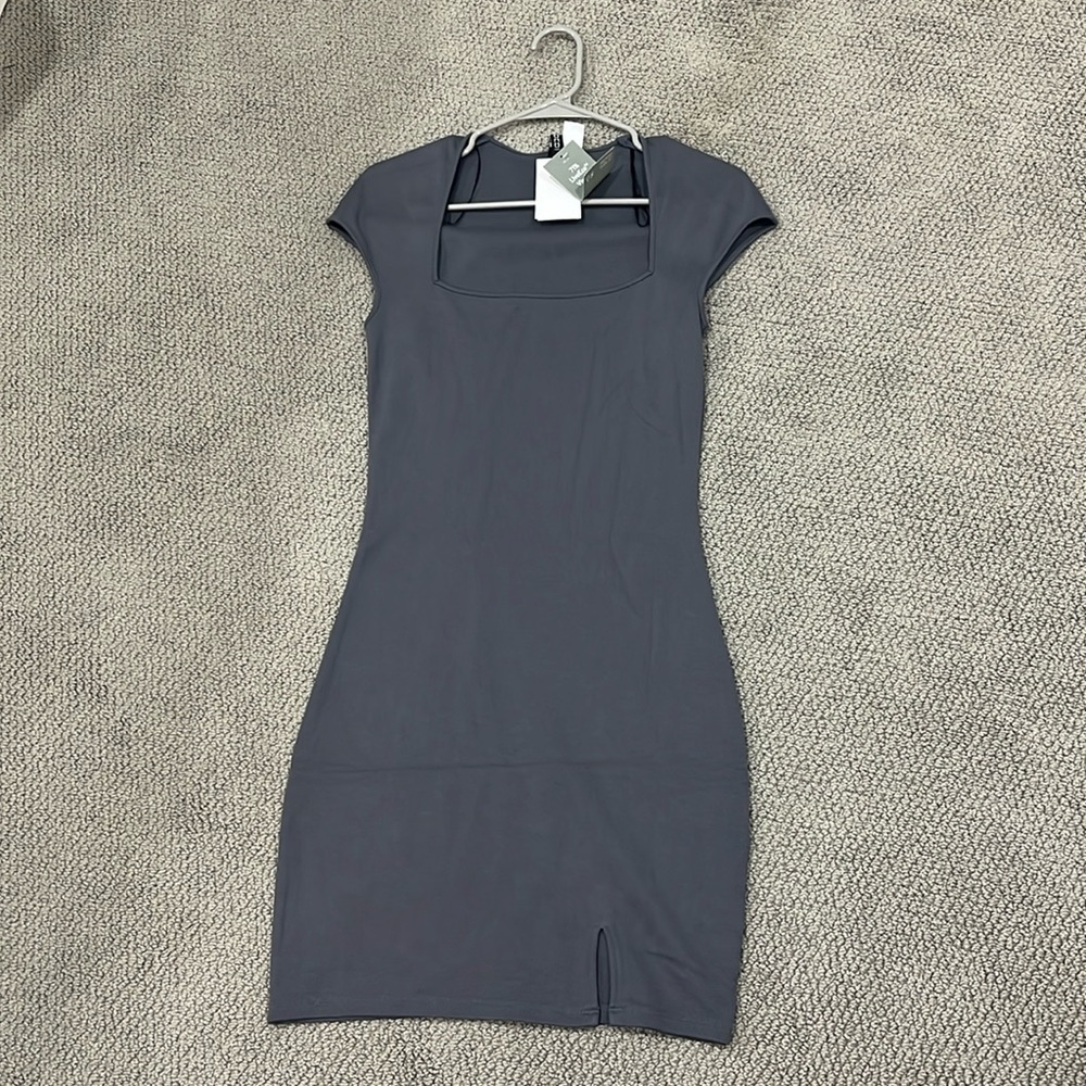 H&M BODYCON DRESS nwt